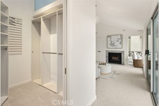 Single Family Residence, 16201 Santa Barbara ln, Huntington Beach, CA 92649 - 44