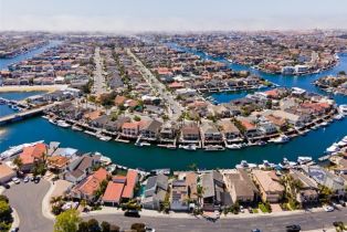 Single Family Residence, 16201 Santa Barbara ln, Huntington Beach, CA 92649 - 72