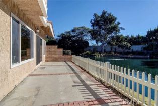 Townhouse, 7966 Moonmist cir, Huntington Beach, CA 92648 - 12