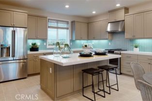 , 307 Chorus, Irvine, CA 92618 - 6