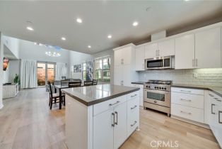 Condominium, 157 Quiet Grove, Irvine, CA 92618 - 12