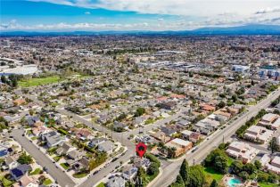 Single Family Residence, 7612 Appleby, Huntington Beach, CA 92648 - 48
