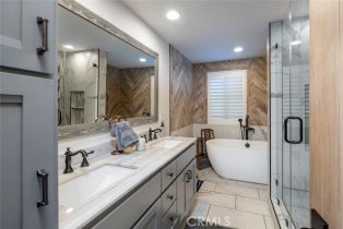 Single Family Residence, 18821 Ridgeview cir, Villa Park, CA 92861 - 32