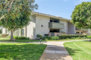 Condominium, 8777 Coral Springs ct, Huntington Beach, CA 92646 - 2