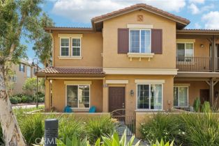 Condominium, 3055  N Torrey Pine LN, Orange, CA  Orange, CA 92865