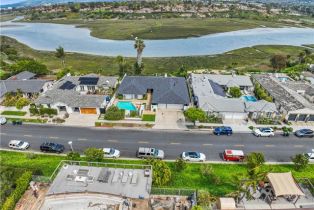 Single Family Residence, 1650 Galaxy dr, Newport Beach, CA 92660 - 21
