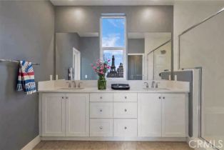 Condominium, 466 Lobata, Irvine, CA 92618 - 9