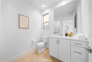 Single Family Residence, 107 Somera, Irvine, CA 92602 - 13