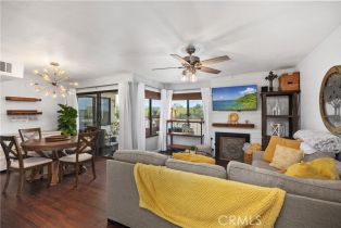 Condominium, 7112 Apricot dr, Irvine, CA 92618 - 5