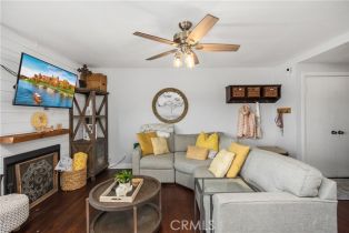 Condominium, 7112 Apricot dr, Irvine, CA 92618 - 8