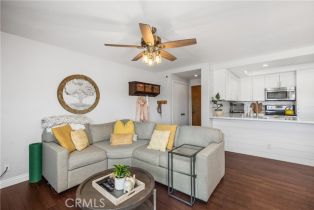 Condominium, 7112 Apricot dr, Irvine, CA 92618 - 9