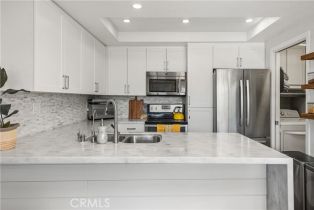 Condominium, 7112 Apricot DR, Irvine, CA  Irvine, CA 92618