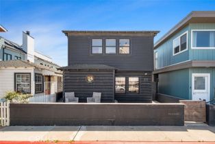Single Family Residence, 210 39th ST, Newport Beach, CA  Newport Beach, CA 92663