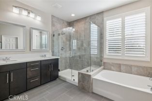 Condominium, 123 Sparrow, Irvine, CA 92618 - 19