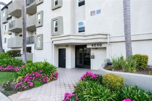 Residential Lease, 4500 Laurel Canyon BLVD, Studio City, CA  Studio City, CA 91607