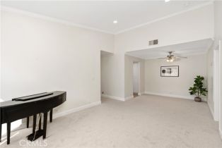 Condominium, 25521 Indian Hill ln, Laguna Hills, CA 92653 - 7