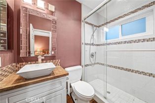 Single Family Residence, 25712 Wood Brook rd, Laguna Hills, CA 92653 - 11