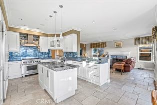 Single Family Residence, 25712 Wood Brook rd, Laguna Hills, CA 92653 - 15
