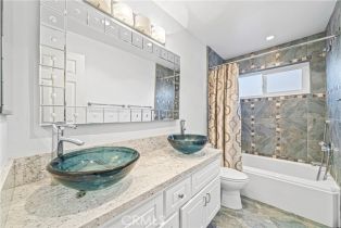 Single Family Residence, 25712 Wood Brook rd, Laguna Hills, CA 92653 - 29