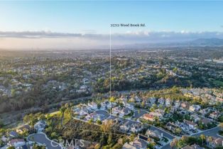 Single Family Residence, 25712 Wood Brook rd, Laguna Hills, CA 92653 - 40