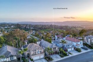 Single Family Residence, 25712 Wood Brook rd, Laguna Hills, CA 92653 - 43