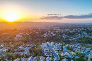 Single Family Residence, 25712 Wood Brook rd, Laguna Hills, CA 92653 - 44