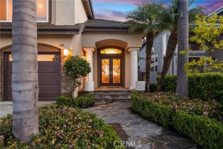 Single Family Residence, 25712 Wood Brook rd, Laguna Hills, CA 92653 - 5