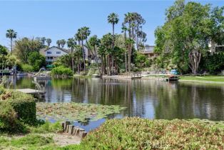 Single Family Residence, 2233 Heather ln, Newport Beach, CA 92660 - 45