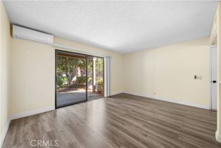 Condominium, 208 Orange Blossom, Irvine, CA 92618 - 8