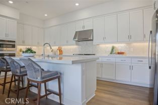 Condominium, 236 Knot, CA  , CA 92618