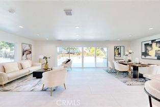 Single Family Residence, 19201 Barrett ln, North Tustin, CA 92705 - 14