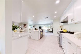 Single Family Residence, 19201 Barrett ln, North Tustin, CA 92705 - 7
