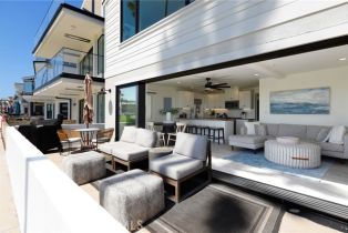 Residential Income, 916 Oceanfront, Newport Beach, CA 92661 - 4