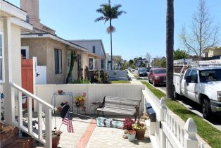 Residential Income, 258 17th st, Seal Beach, CA 90740 - 3