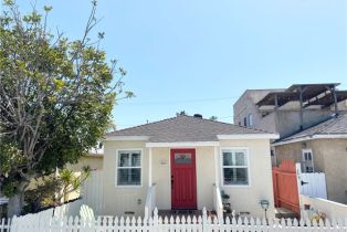 Residential Income, 258 17th ST, Seal Beach, CA  Seal Beach, CA 90740