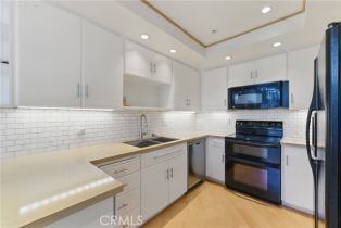 Single Family Residence, 8292 MANIFESTO cir, Huntington Beach, CA 92646 - 16