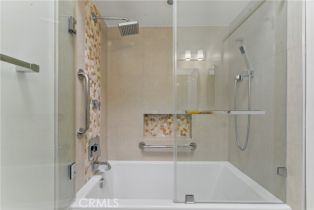 Single Family Residence, 8292 MANIFESTO cir, Huntington Beach, CA 92646 - 24