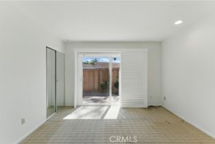 Single Family Residence, 8292 MANIFESTO cir, Huntington Beach, CA 92646 - 30