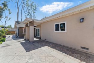 Single Family Residence, 8292 MANIFESTO cir, Huntington Beach, CA 92646 - 8