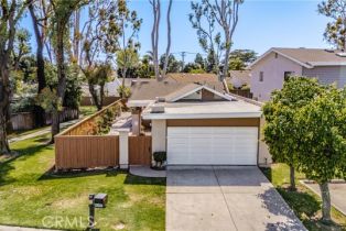 Single Family Residence, 8292 MANIFESTO CIR, Huntington Beach, CA  Huntington Beach, CA 92646