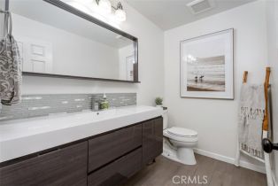 Condominium, 19132 Shoreline ln, Huntington Beach, CA 92648 - 9