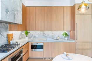 Condominium, 211 Elm Court, Westwood, CA 90067 - 11