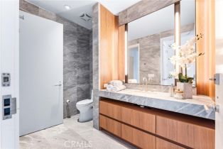 Condominium, 211 Elm Court, Westwood, CA 90067 - 17