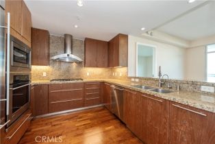 Condominium, 3141 Michelson dr, Irvine, CA 92612 - 5