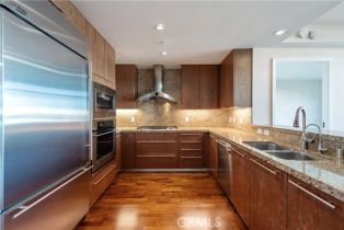 Condominium, 3141 Michelson dr, Irvine, CA 92612 - 8