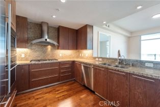 Condominium, 3141 Michelson dr, Irvine, CA 92612 - 9