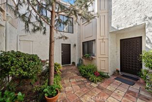 Condominium, 1001 Buena Vista, San Clemente, CA 92672 - 4