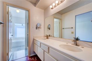 Single Family Residence, 7 Mccormick, Irvine, CA 92620 - 22