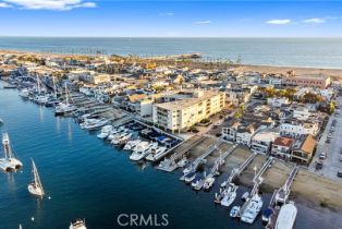 Condominium, 310 Fernando st, Newport Beach, CA 92661 - 7