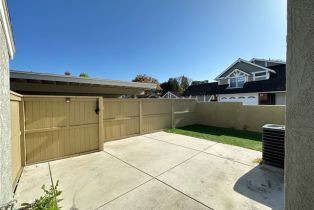 Condominium, 20 Timber run, Irvine, CA 92614 - 21
